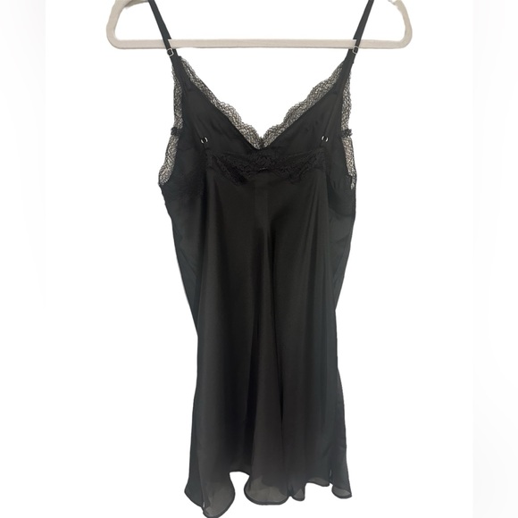 NWT Victoria Secret’s Slip Dress - Picture 3 of 3